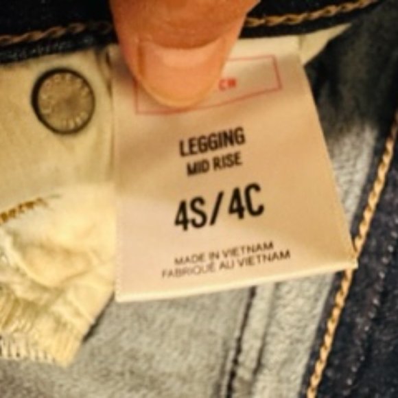 Jeans - Picture 2 of 4